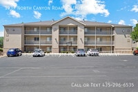 Building Photo - 1937 N Canyon Rd