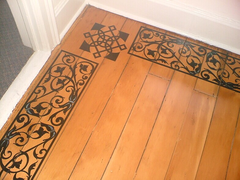 MASTER BEDROOM FLOOR - 1539 Jackson N St