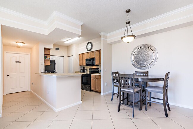 Building Photo - 5308 Myrtlewood Cir E