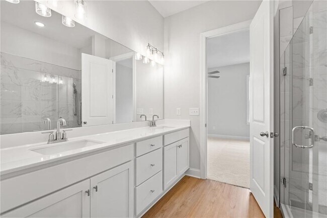 Building Photo - 708 Stickley Oak Way