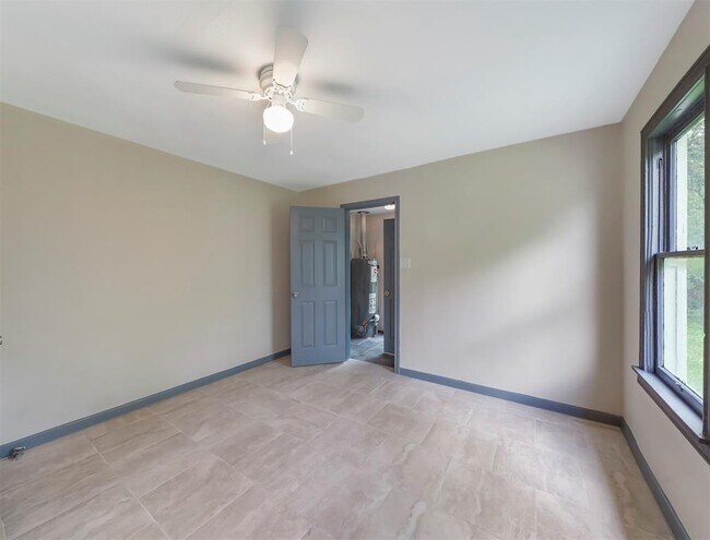 Building Photo - 4142 Mallow St