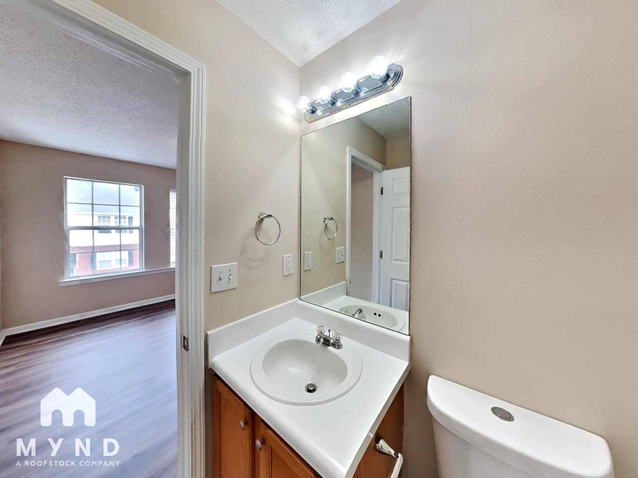Building Photo - 3607 Ginnis Dr SW