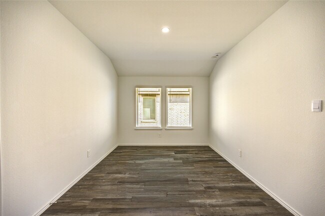 Building Photo - 5406 Castlebury Meadows Dr