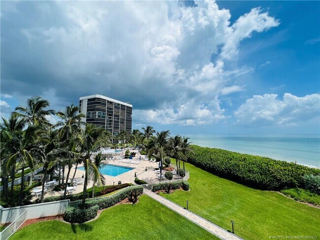 Building Photo - 8880 S Ocean Dr