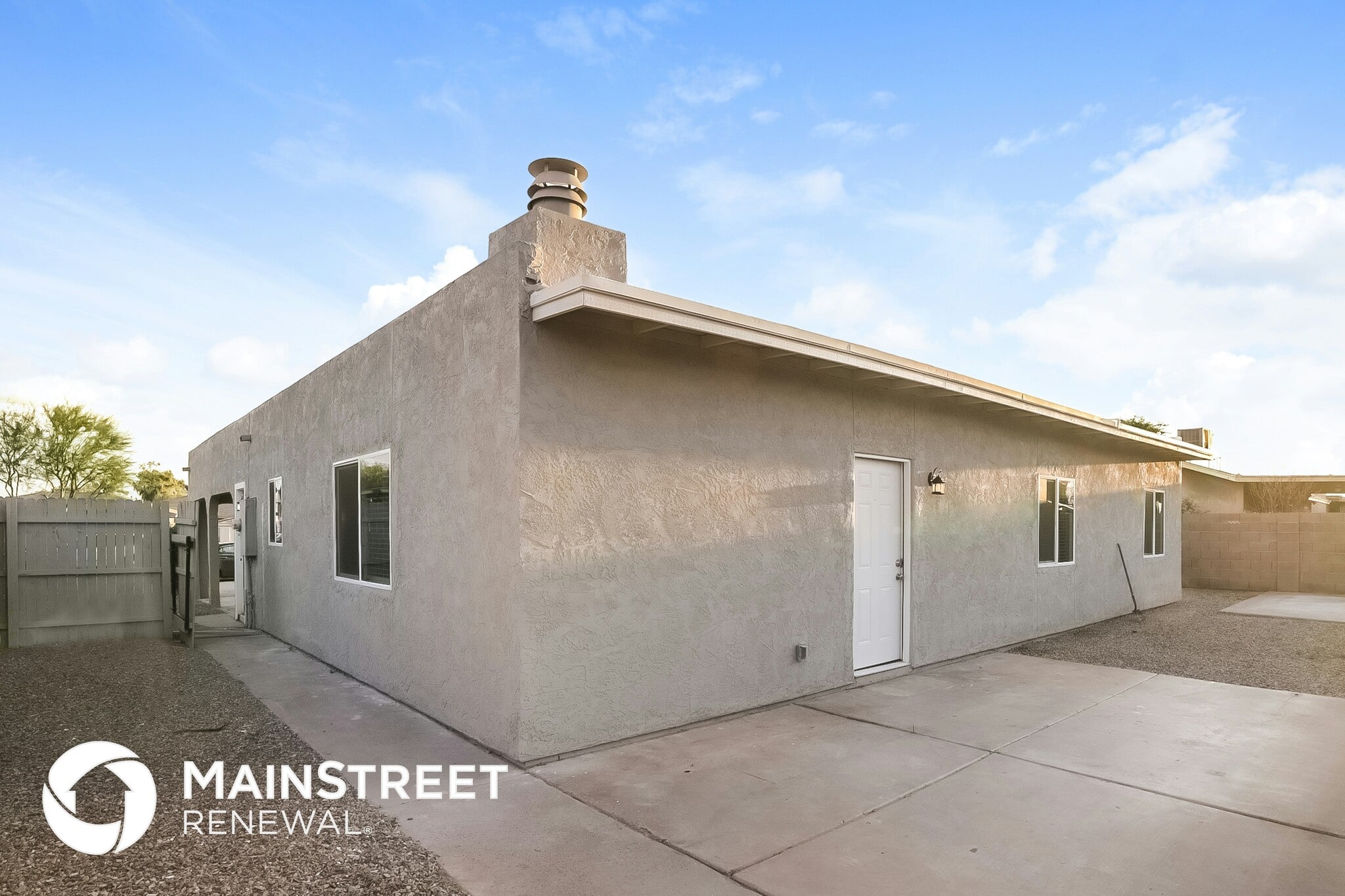 Building Photo - 4506 W Edgemont Ave