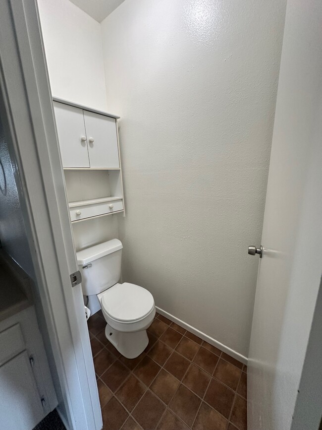 Building Photo - 512 Sandalwood Pl