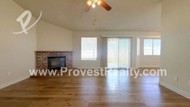 Building Photo - 17820 Manzanita St