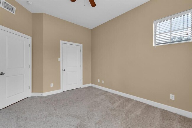 Building Photo - 17040 W Farm To Market 1097