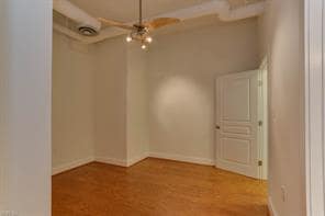 Building Photo - 123 College Pl