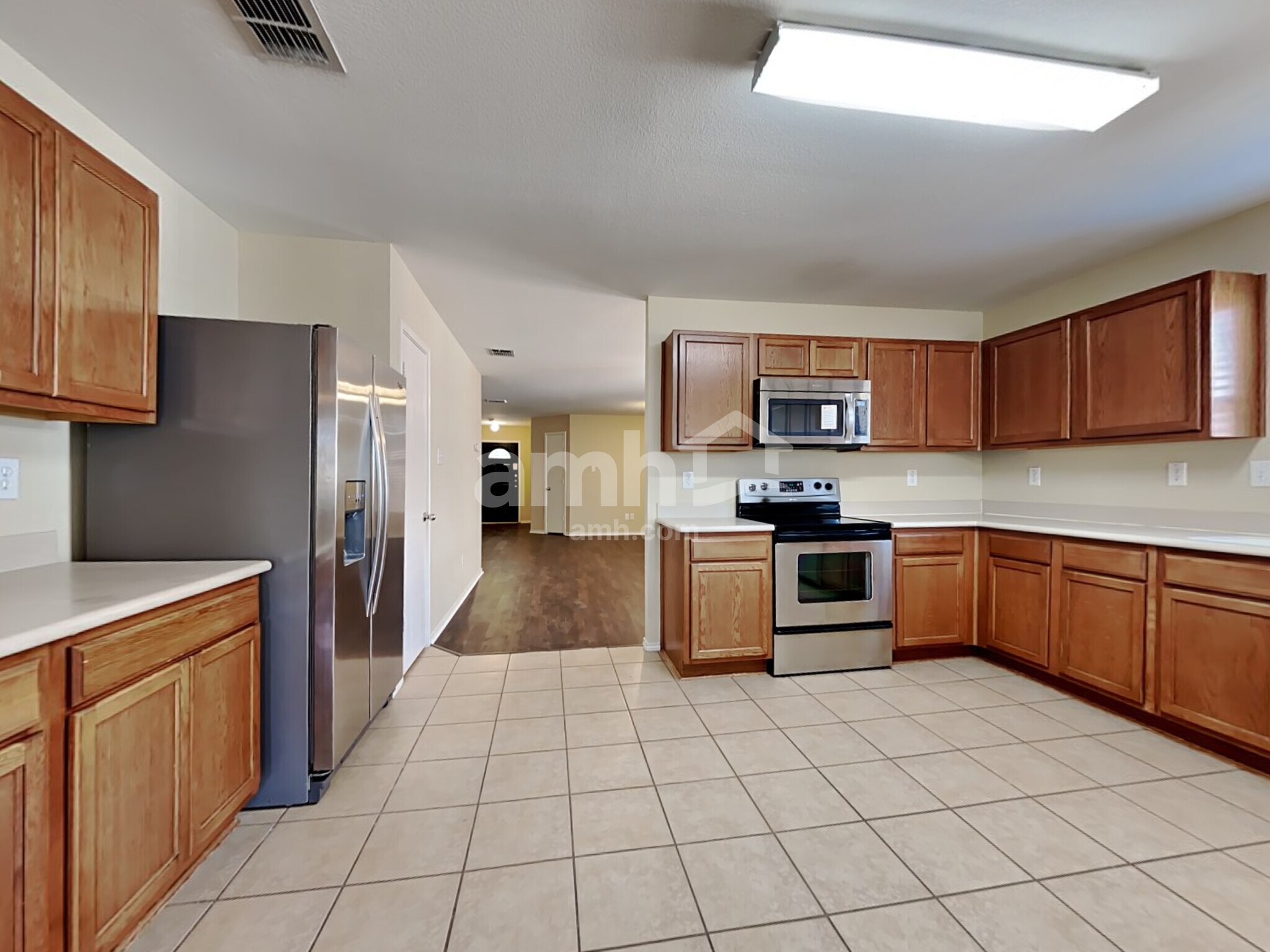 Building Photo - 1913 J Cheshier Rd