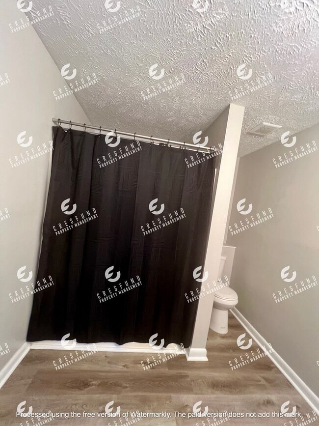 Building Photo - Beautiful 2 Bed, 2 Bath Apartment for Rent...