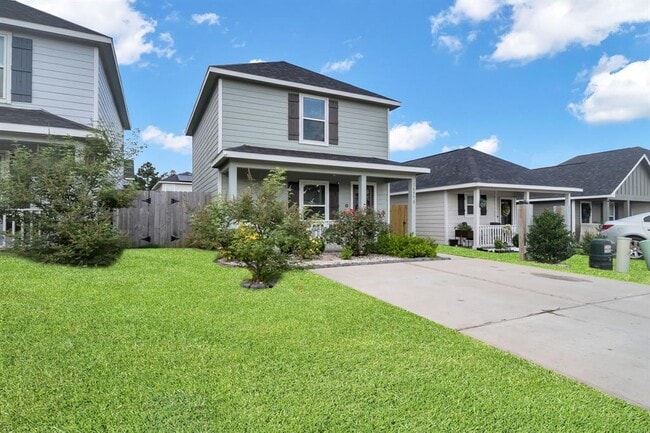 Primary Photo - 16570 Colleen Pl