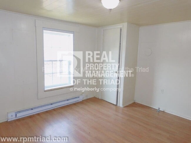 Building Photo - 919 B Asheboro St