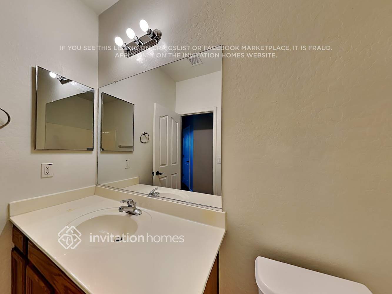 Building Photo - 7348 W Beverly Rd