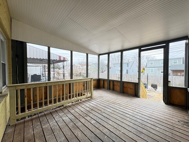 Building Photo - 3465 McShane Way