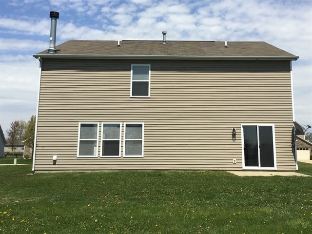 Building Photo - 467 Sedgewick Dr