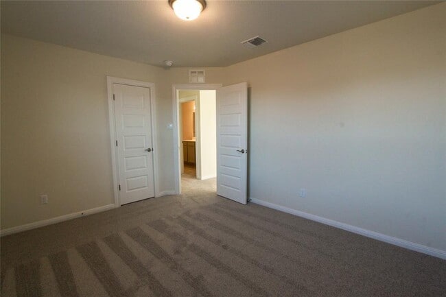 Building Photo - 17004 Alturas Ave