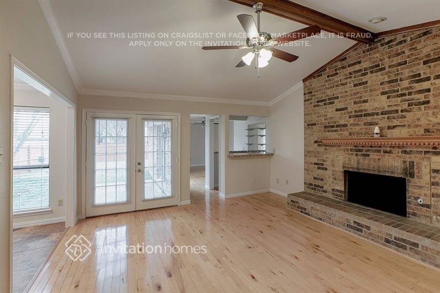 Building Photo - 1720 Brighton Dr