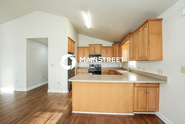 Building Photo - 3 Bedroom Pet-Friendly Home in Thomasville, NC with Main Street Renewal