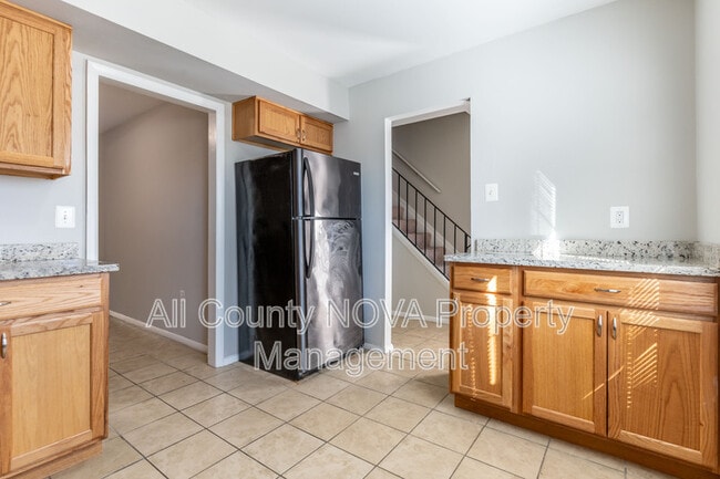 Building Photo - 1438 Cottonwood Ct