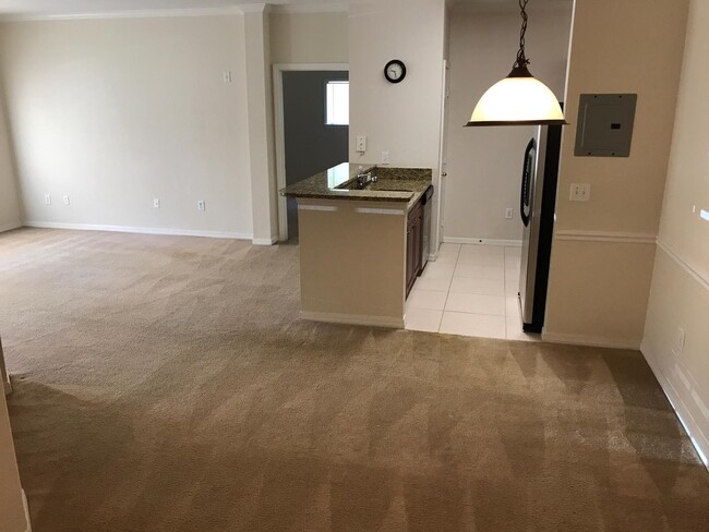 Building Photo - 3567 Conroy Rd