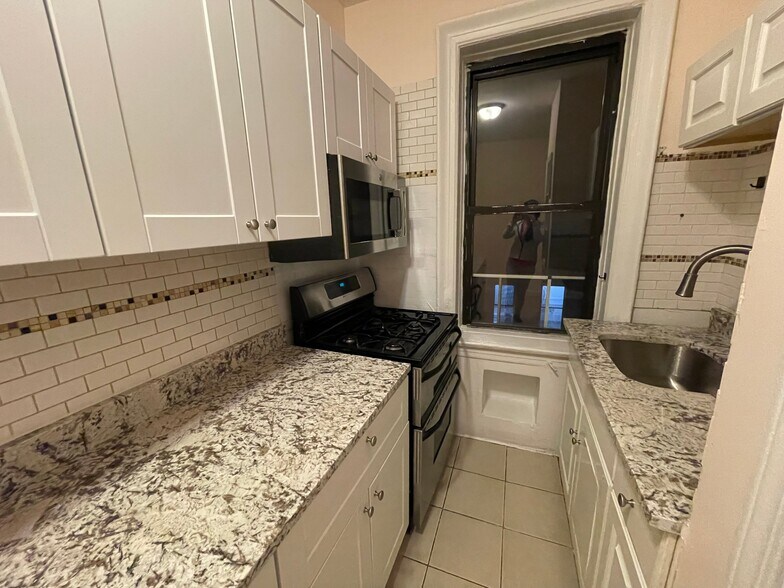 Building Photo - 275 Harrison Ave