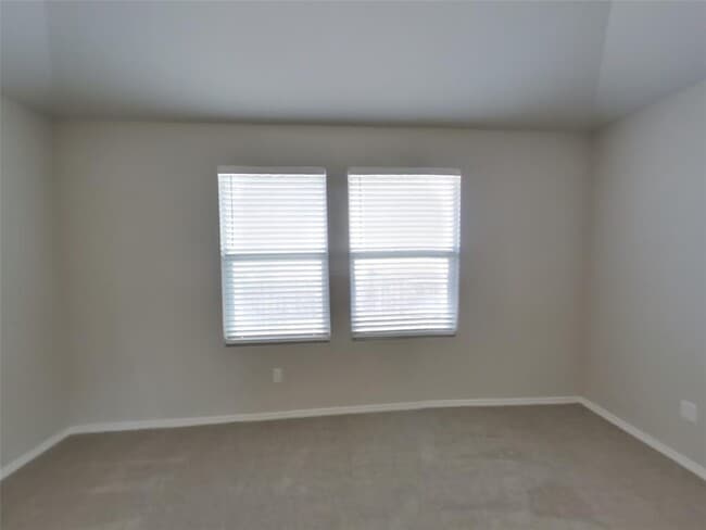 Building Photo - 3525 Stride Ln