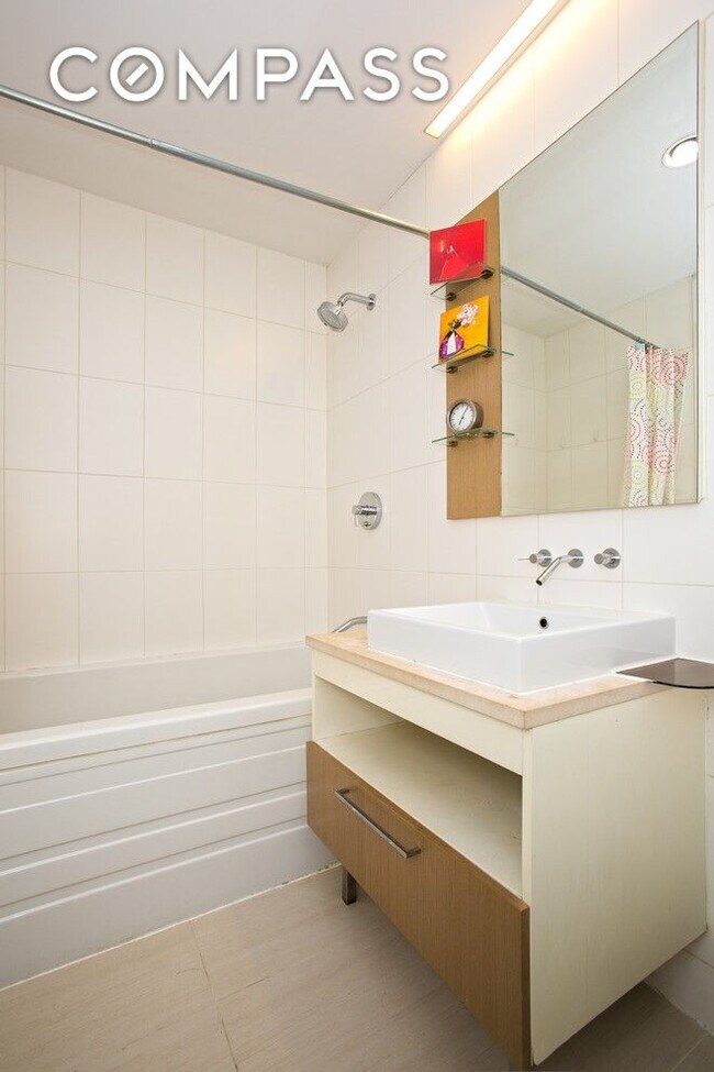 Building Photo - 11-02 49th Ave