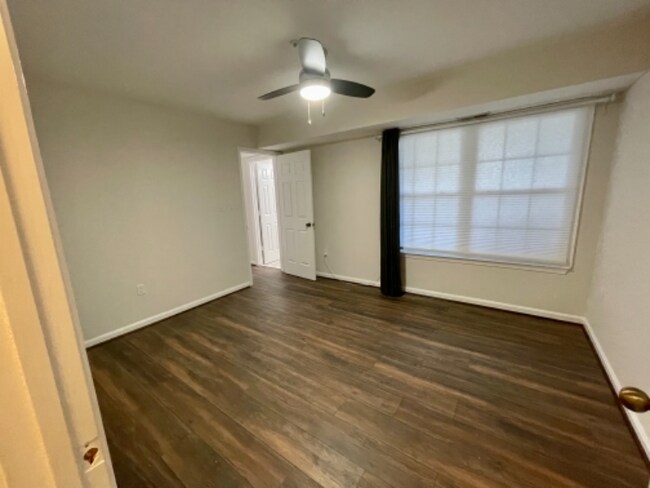Building Photo - 3536 Powder Mill Rd
