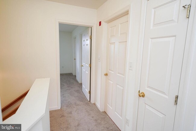 Building Photo - 38116 E Chester Ln