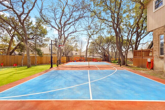 Building Photo - 13702 Yellow Oak Cir
