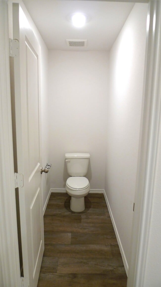 Building Photo - 3715 Zoeys Wy