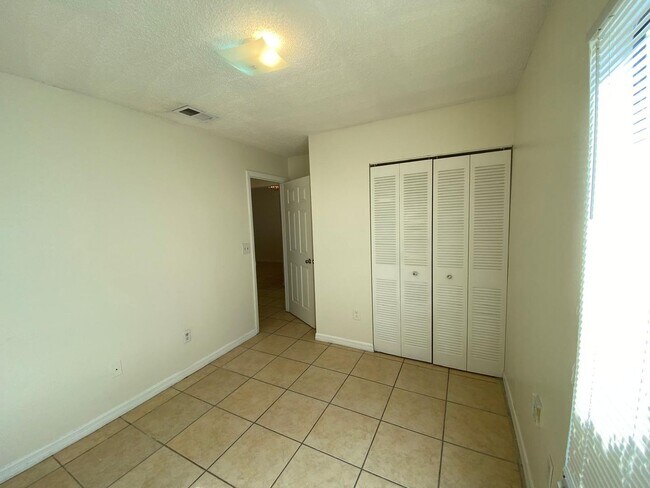 Building Photo - 4713 Almond Willow Dr