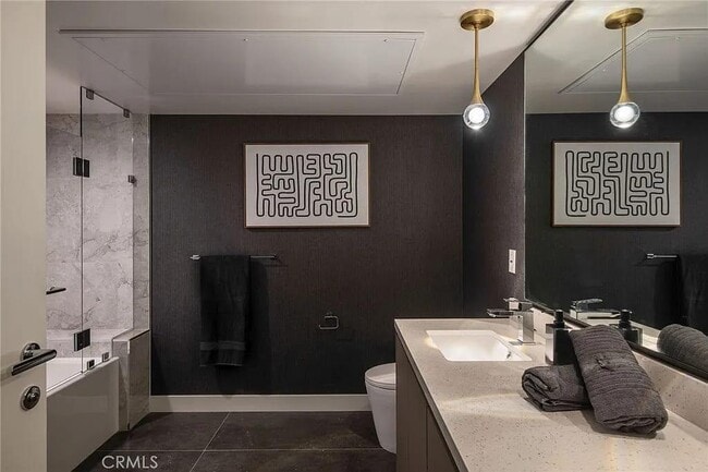 Building Photo - 380 Cordova St