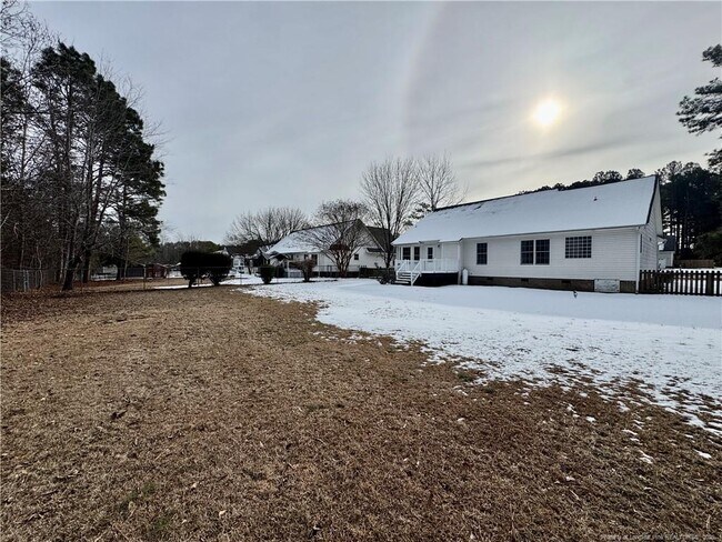 Building Photo - 271 Stone Cross Dr