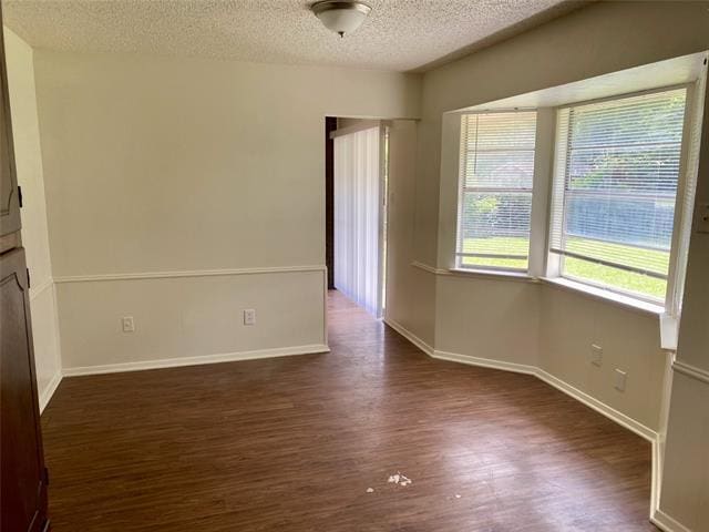 Building Photo - 7513 Meadowbrook Dr