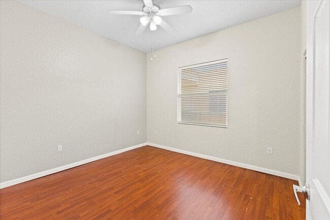 Building Photo - 1620 Presidential Way