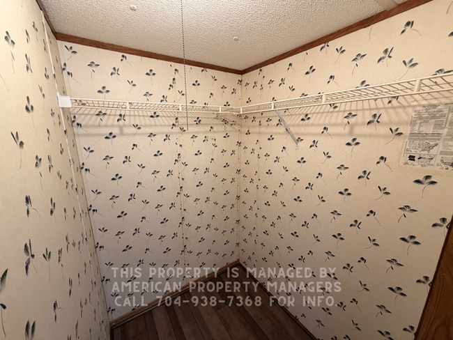 Building Photo - 128 Ashcraft Dr