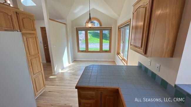 Building Photo - 5210 Driftstone Pl