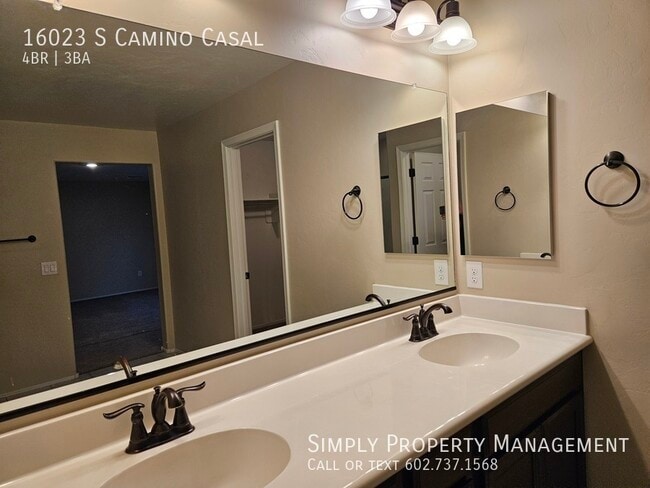 Building Photo - 16023 S Camino Casal