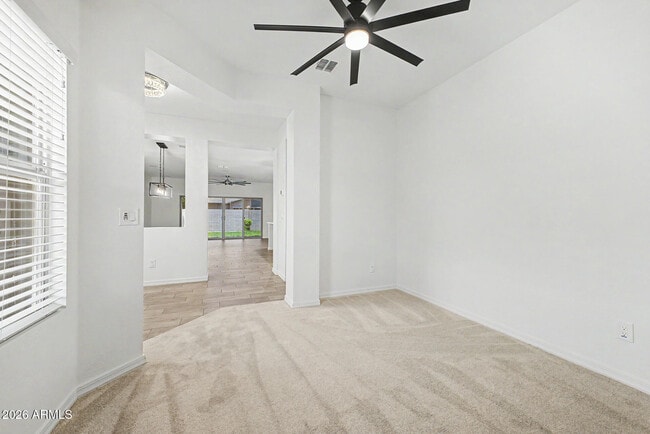 Building Photo - 1360 W Joshua Tree Ave