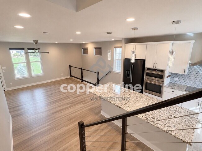 Building Photo - 11959 Mountview Ln
