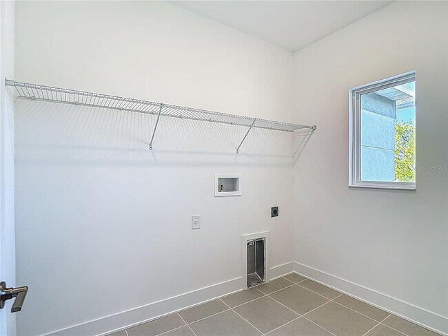 Building Photo - 410 S Westshore Blvd