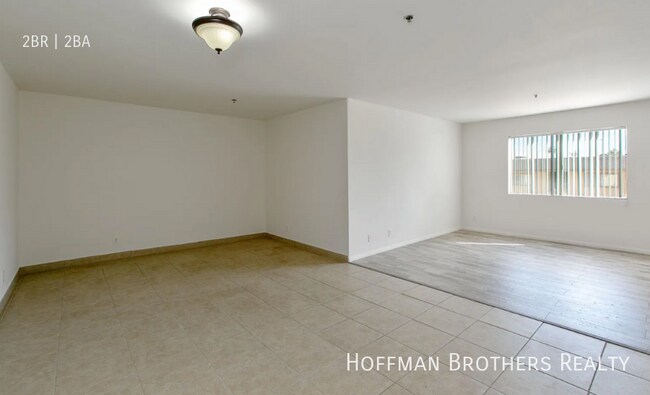 Building Photo - 5541 Fulcher Ave