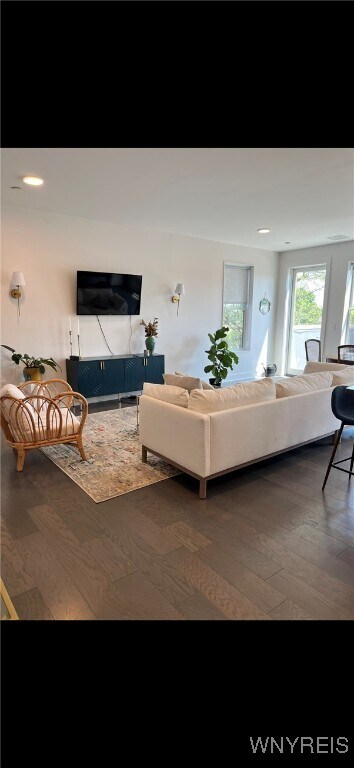 Building Photo - 1020 Elmwood Ave