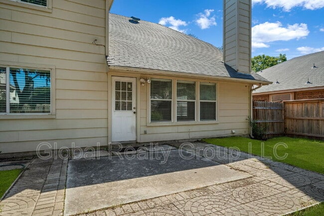 Building Photo - 1028 Gate Creek Ln