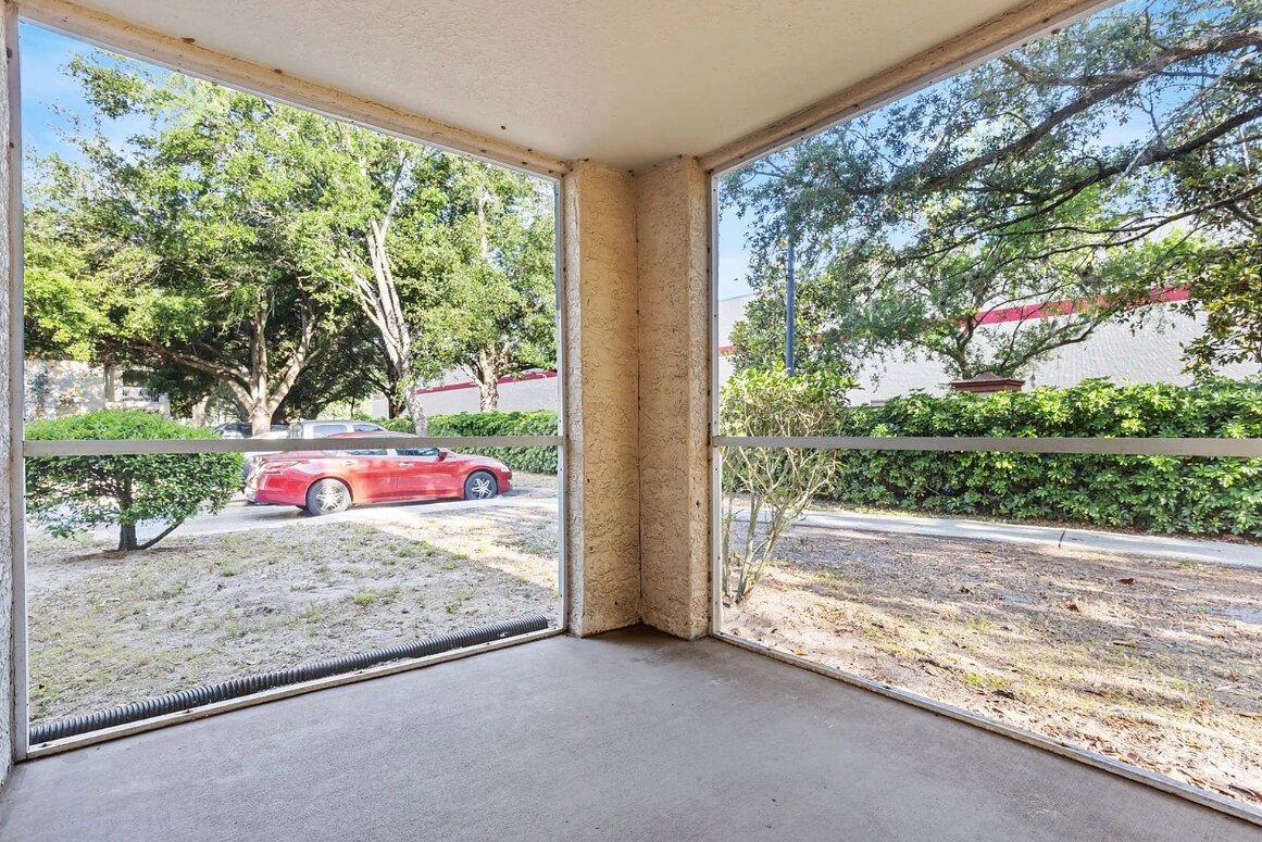 Building Photo - 826 Camargo Way