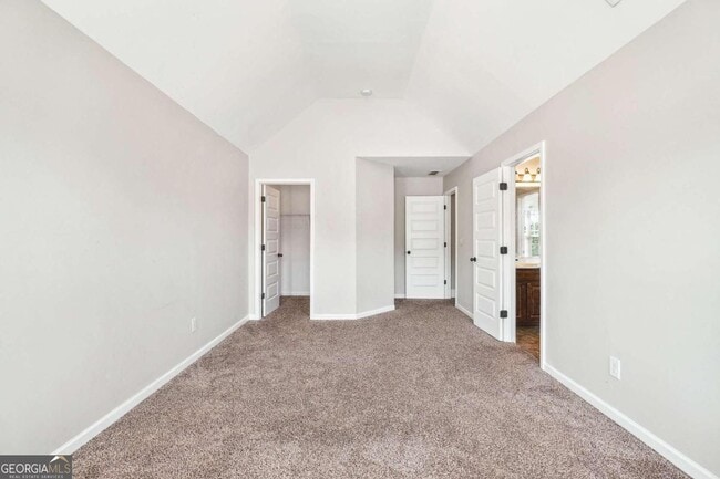 Building Photo - 2214 Golden Eagle Dr