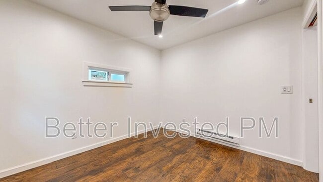 Building Photo - 531 Living Oak Ct