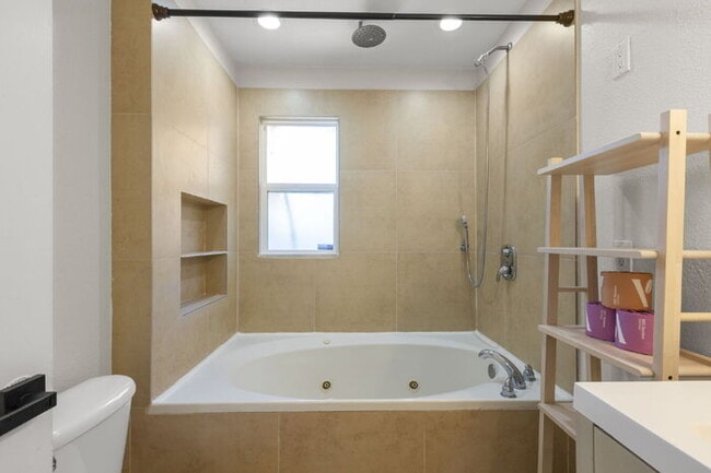 Building Photo - 3505 Prescott St N